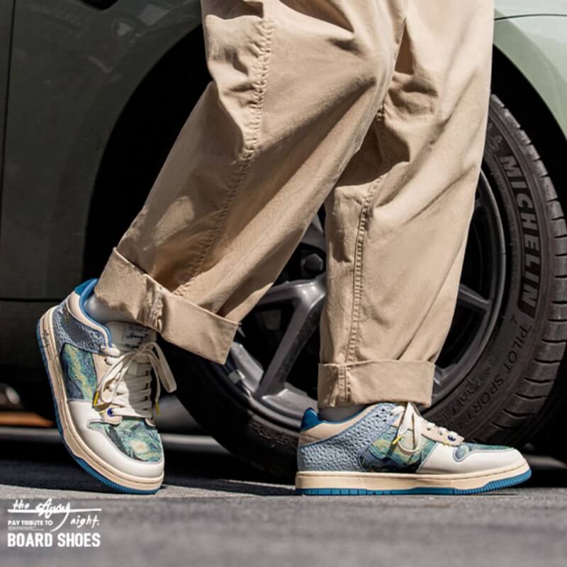 school skate sneakers