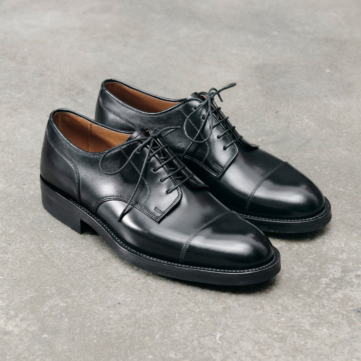 mens leather shoes