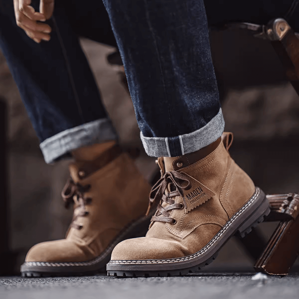 men lace up boots