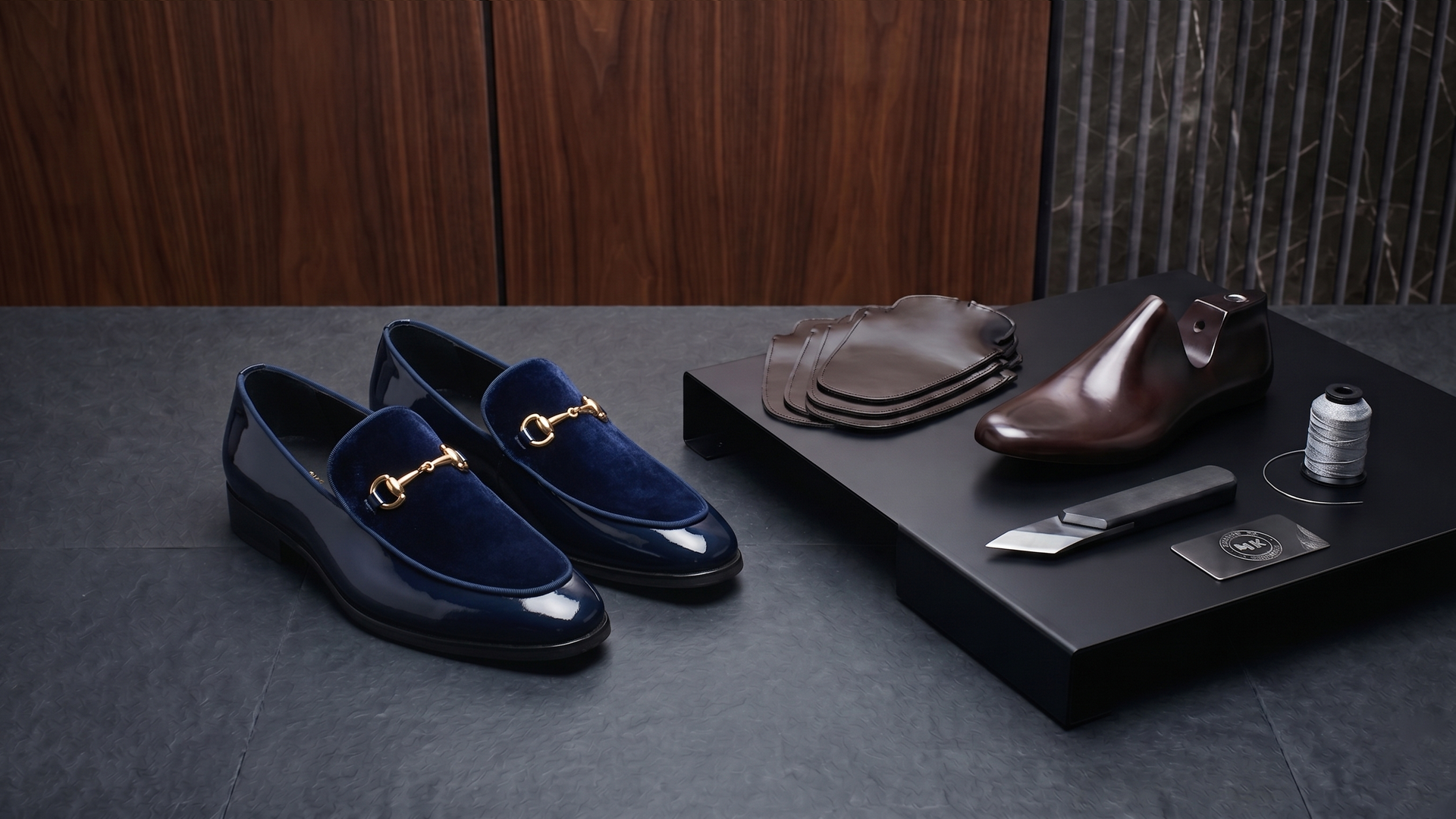 mens evening velvet loafersslider_item_VWRCxU