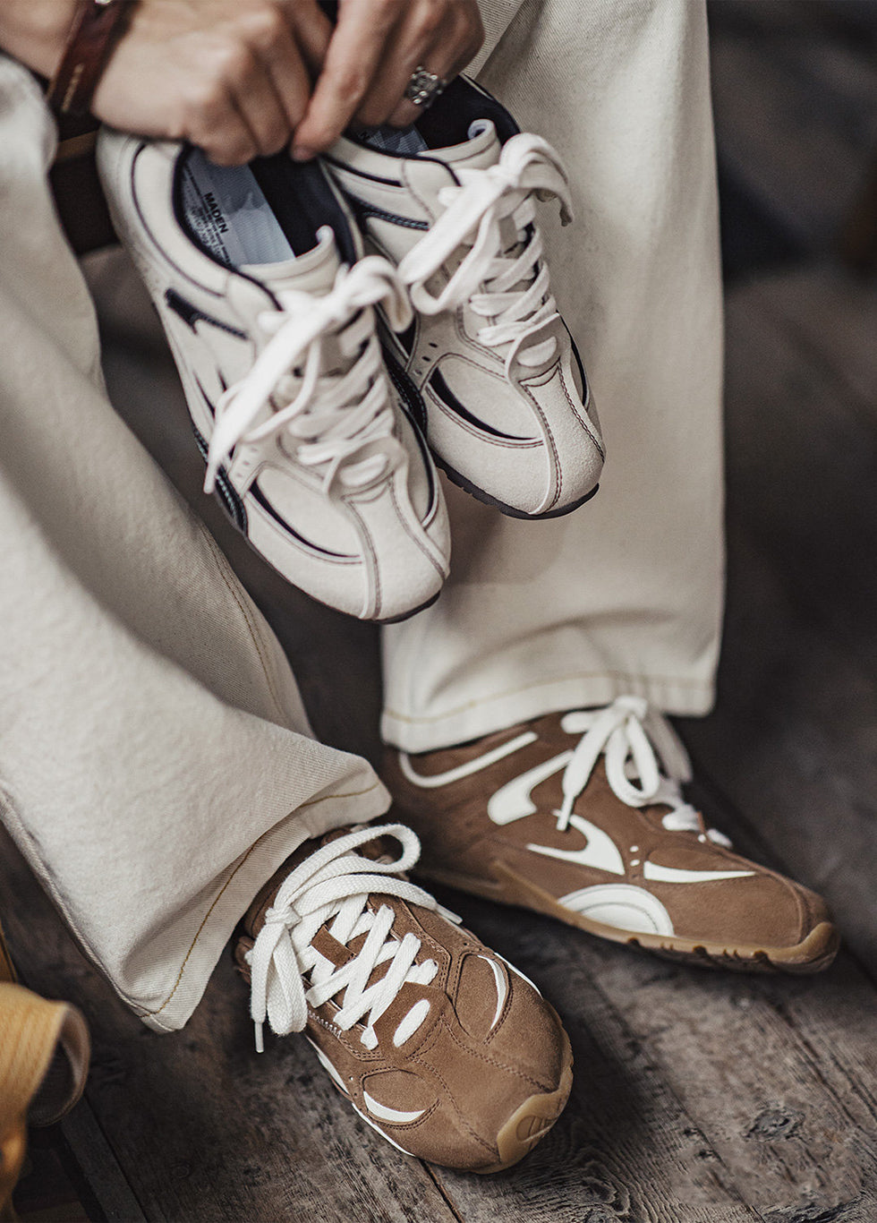 Lightweight Retro Runner Sneakers with Heritage Tongue & Anti-Slip