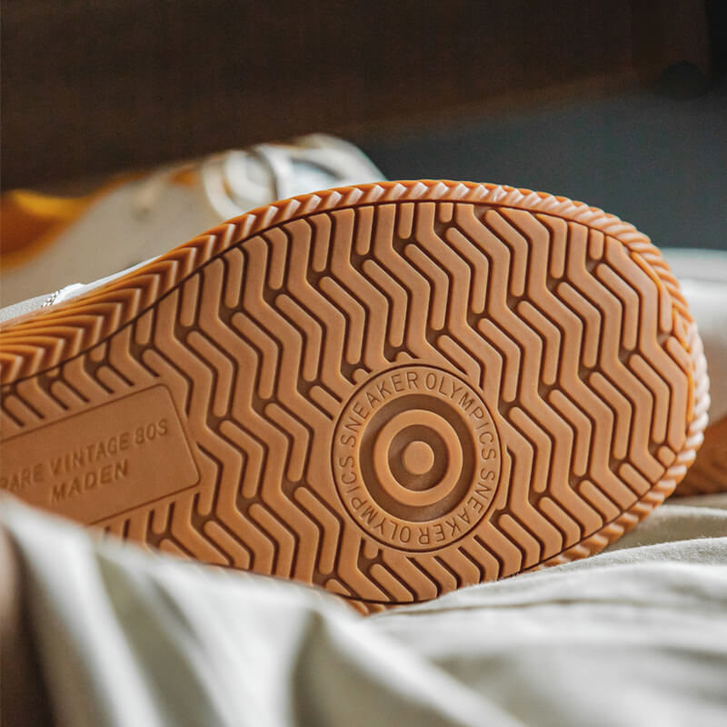 Step Back in Time with Notos 80s Mesh Retro Skate Sneakers for Men