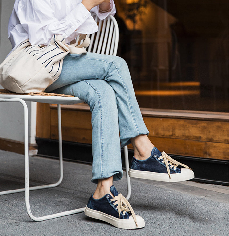 Women's skate shoes