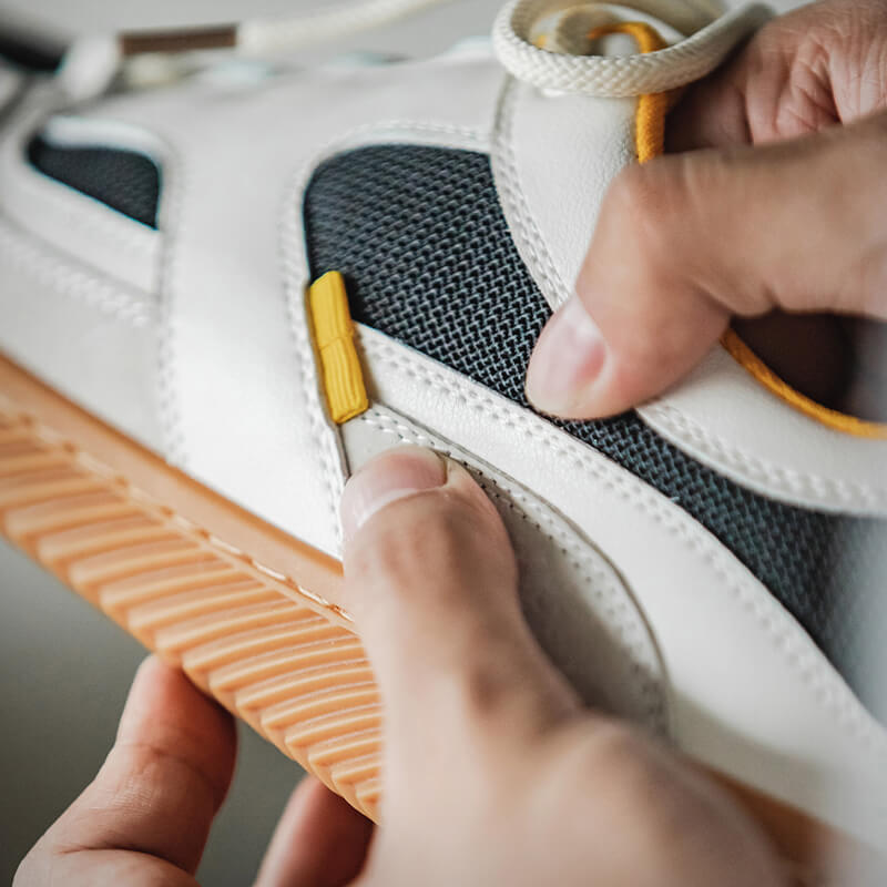 Step Back in Time with Notos 80s Mesh Retro Skate Sneakers for Men